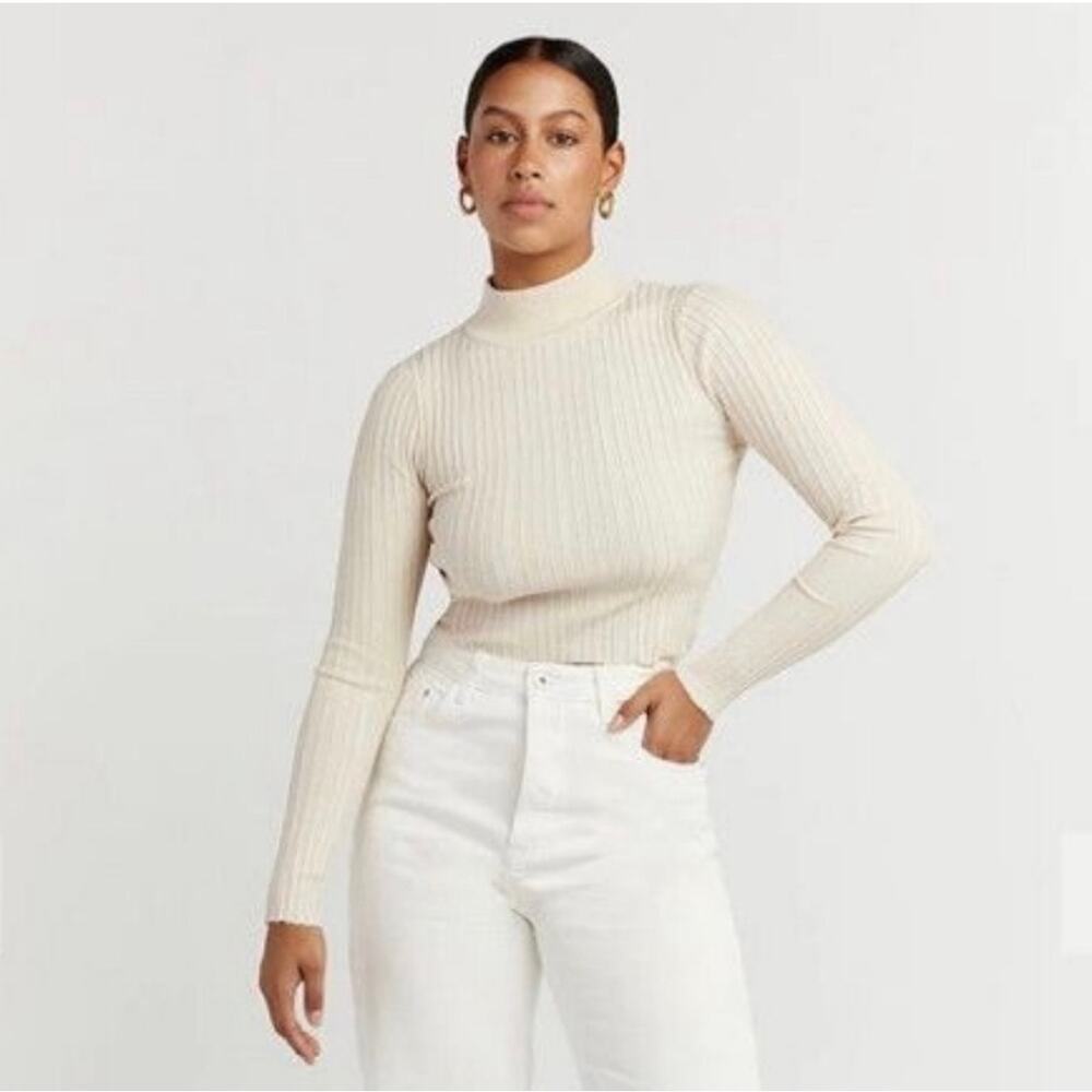 NWT Dissh Alina Cropped Turtleneck Ribbed Knit Long Sleeve Top Cream Size 8